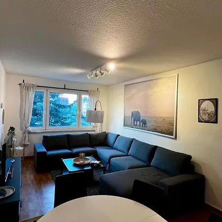 Appartement Geraeumiges Mit Blick Ins Gruene *