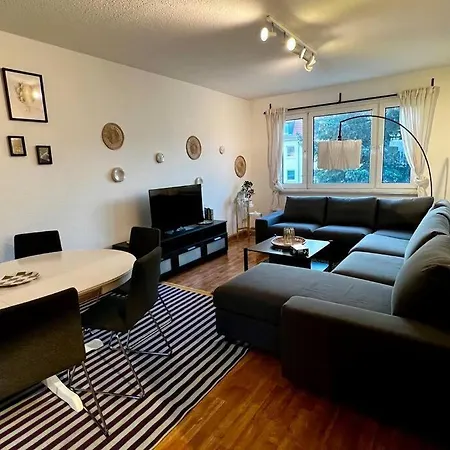 Appartement Geraeumiges Mit Blick Ins Gruene Groitzsch